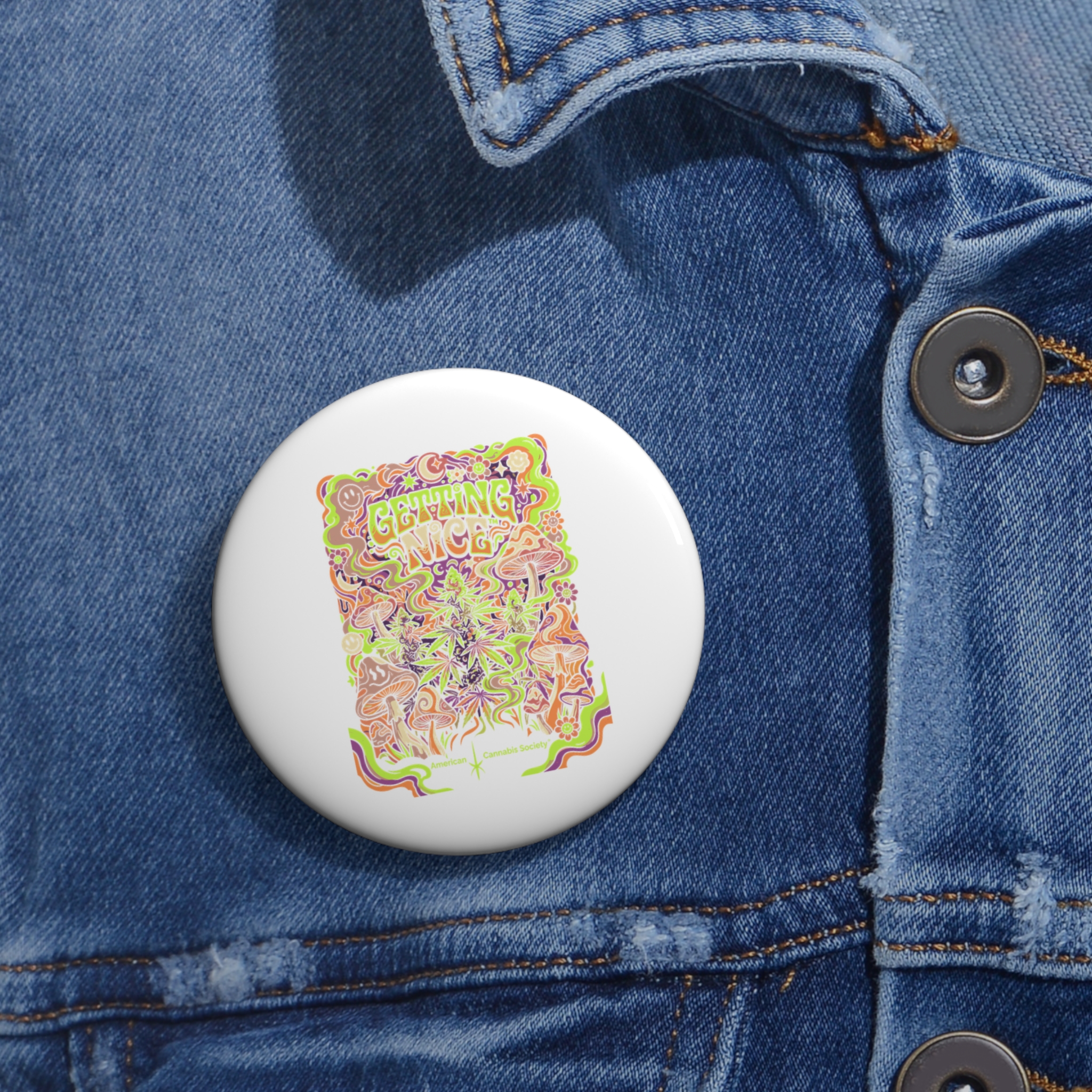 Psychedelic Mushroom Pin Button — 'Growing Juice' Trippy Retro Badge - Image 4