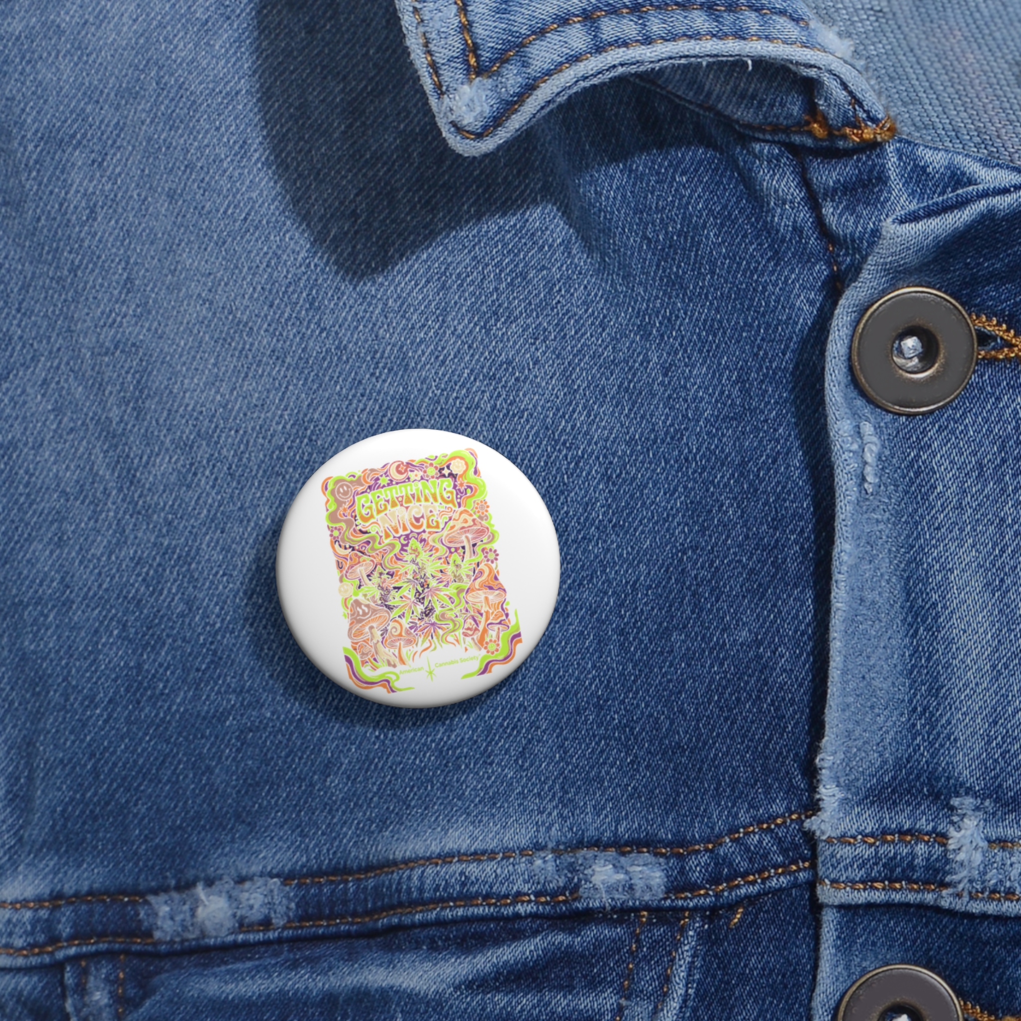 Psychedelic Mushroom Pin Button — 'Growing Juice' Trippy Retro Badge - Image 2